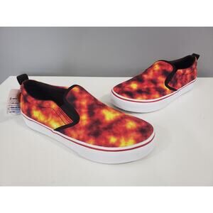 NEW Slip On‎ Street Fame Lava Flames Canvas Big Kid Sneakers Size 3 - 405712L